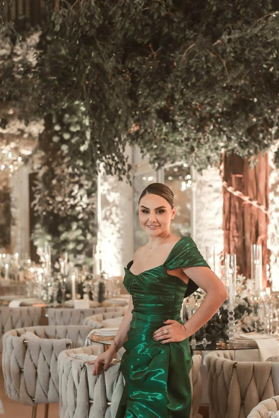 Liliana Céspedes, wedding planner en Villavicencio, en la recepción de una boda en Hacienda Las Marías